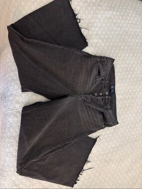 GAP High-Rise Wide Leg Jeans in Washed Black
